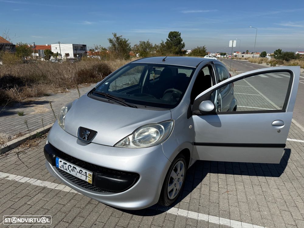 Peugeot 107 - 1