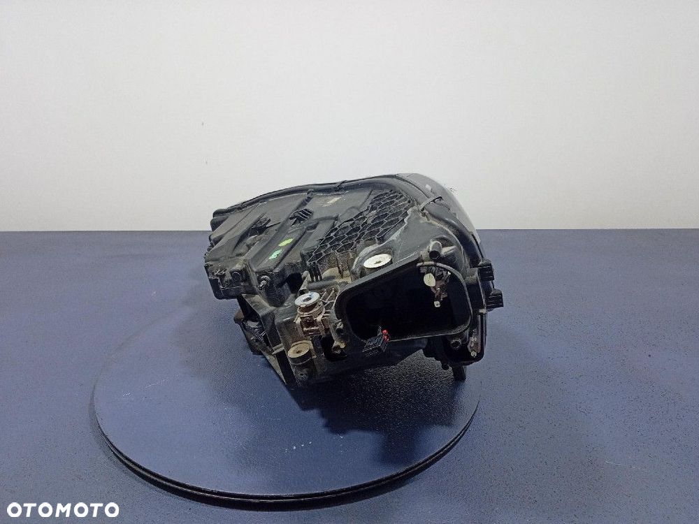AUDI Q8 E-TRON 20-25 REFLEKTOR PRAWY PRZÓD 4KE941040 - 4