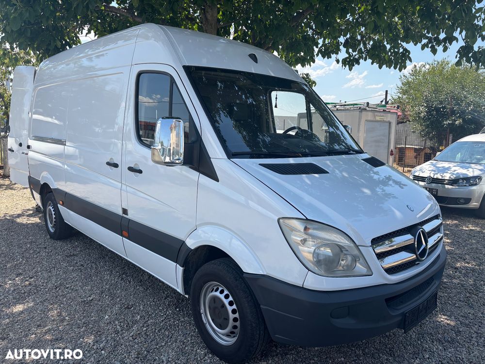 Mercedes-Benz Sprinter - 5