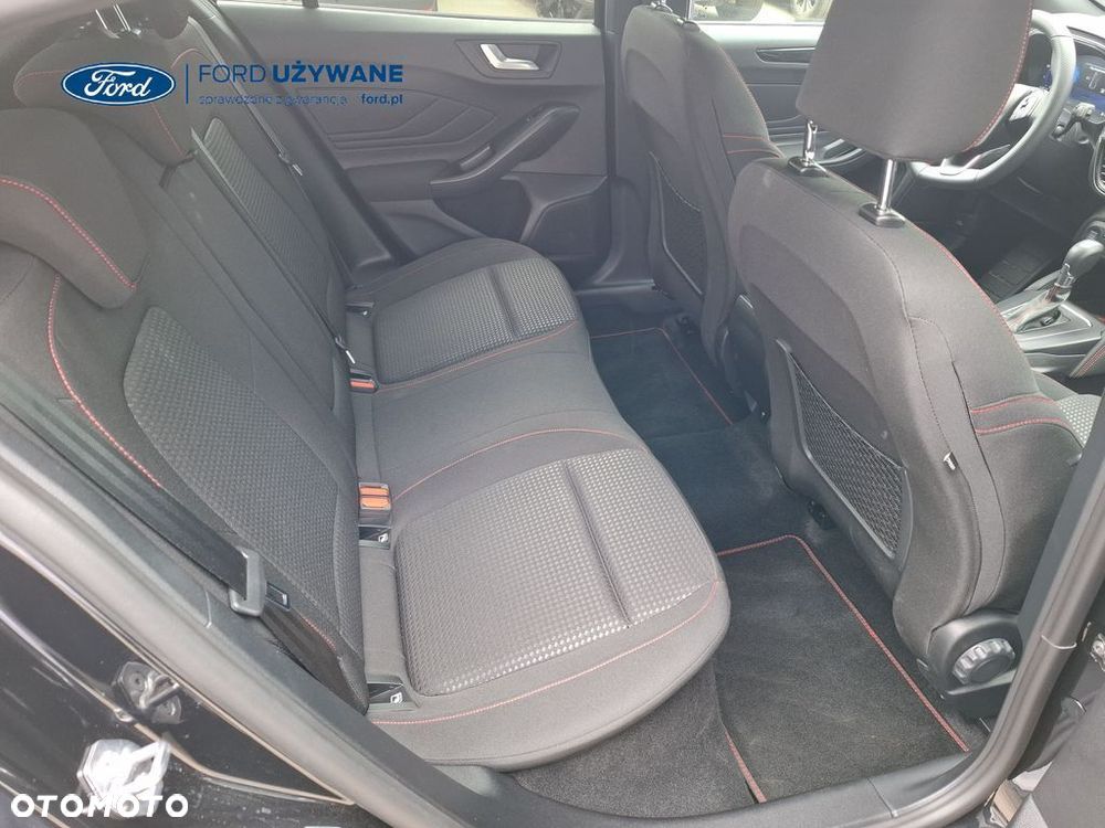 Ford Focus - 8