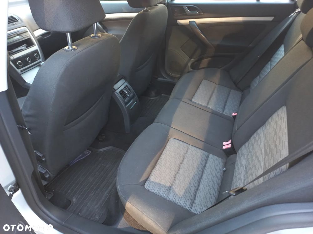 Skoda Octavia 1.9 TDI Ambiente - 8