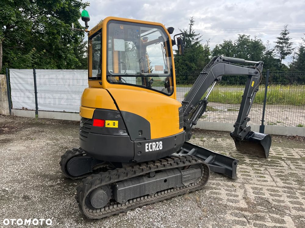 Volvo ECR28 - 3
