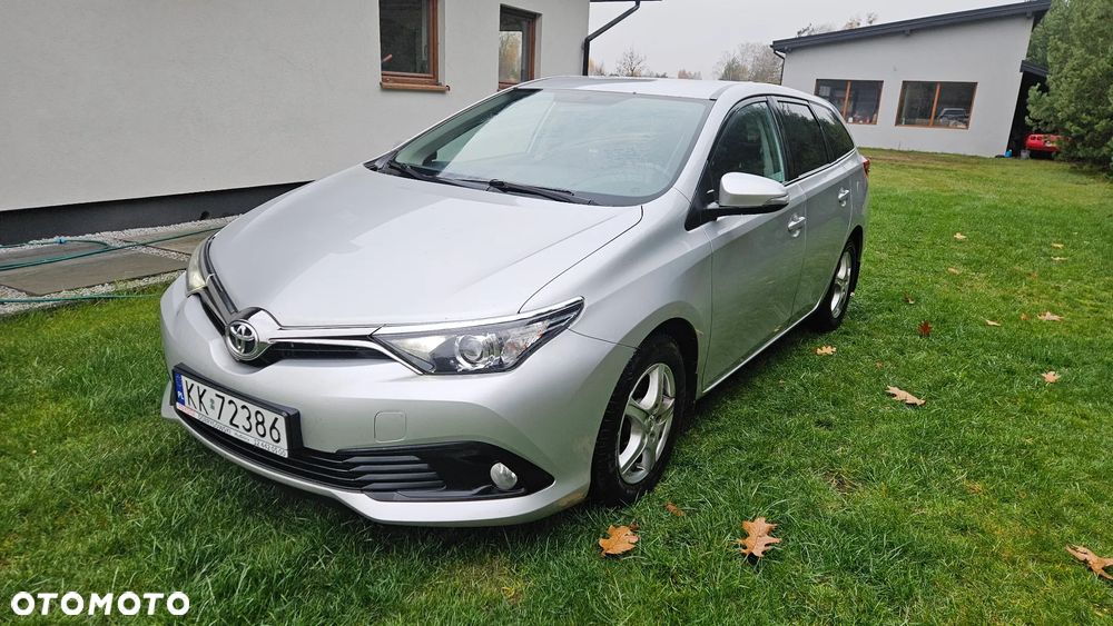 Toyota Auris 1.6 Classic Plus - 11