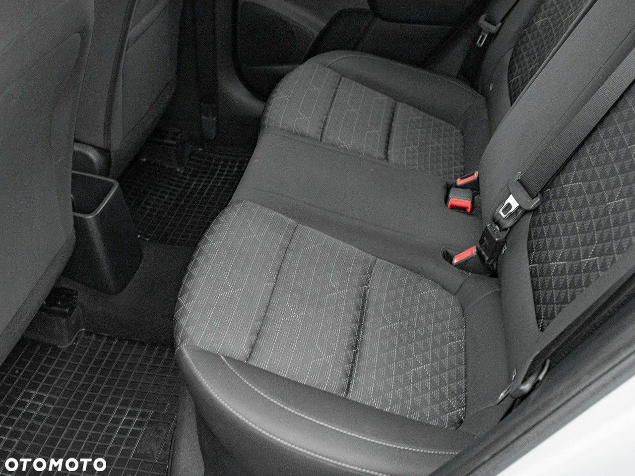 Kia Rio 1.2 M - 27