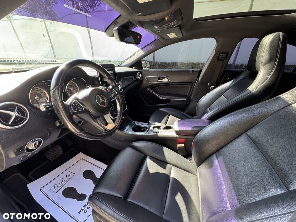 Mercedes-Benz CLA 250 4-Matic - 10