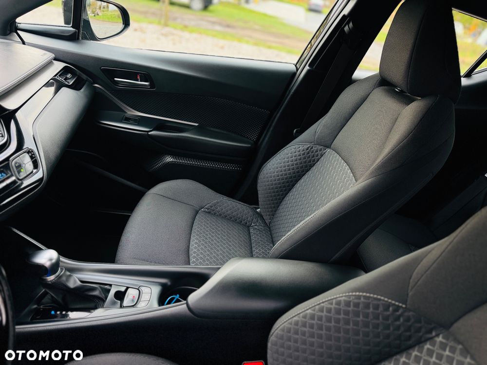 Toyota C-HR 1.8 Hybrid Dynamic - 16