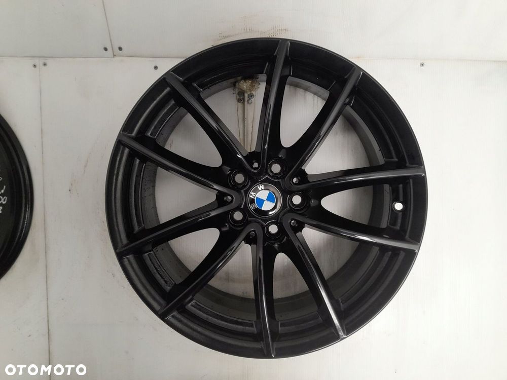 Felgi aluminiowe BMW OE 6880047 7.0" x 18" 5x112 ET22 - 3