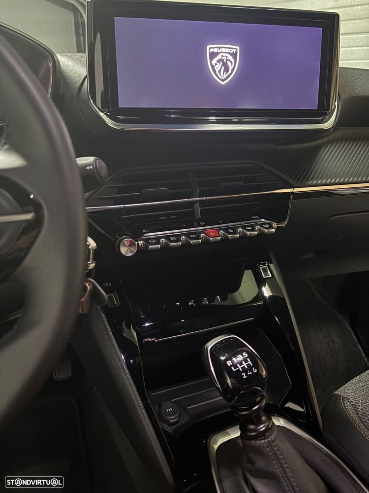 Peugeot 2008 1.2 PureTech Allure Pack - 9