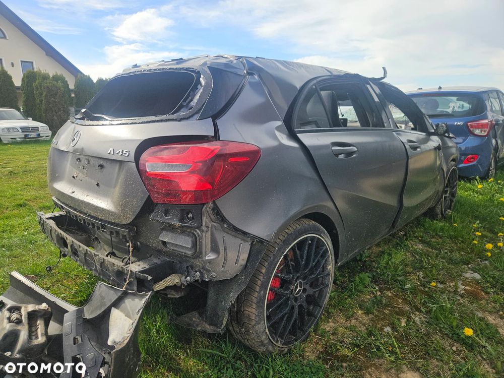 Mercedes-Benz Klasa A AMG 45 4Matic AMG Speedshift 7G-DCT - 2