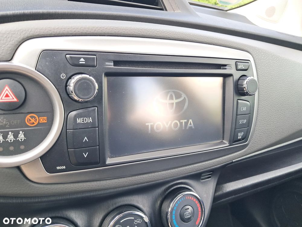 Toyota Yaris 1.0 Life - 21