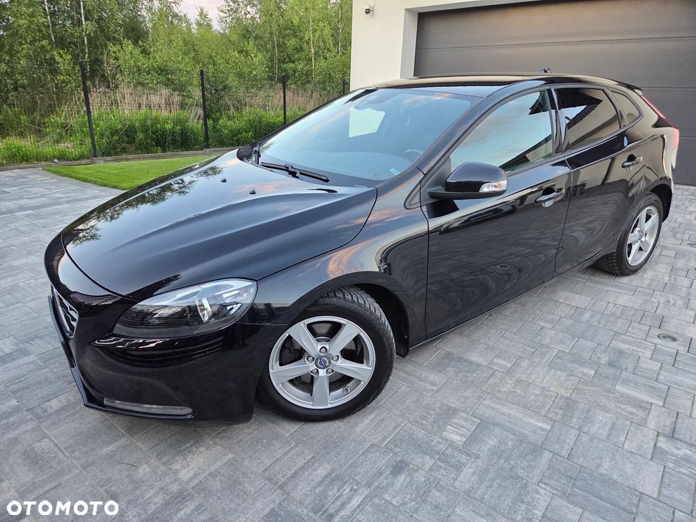 Volvo V40 D2 Powershift Kinetic - 1