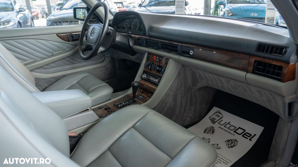 Mercedes-Benz W126 - 4