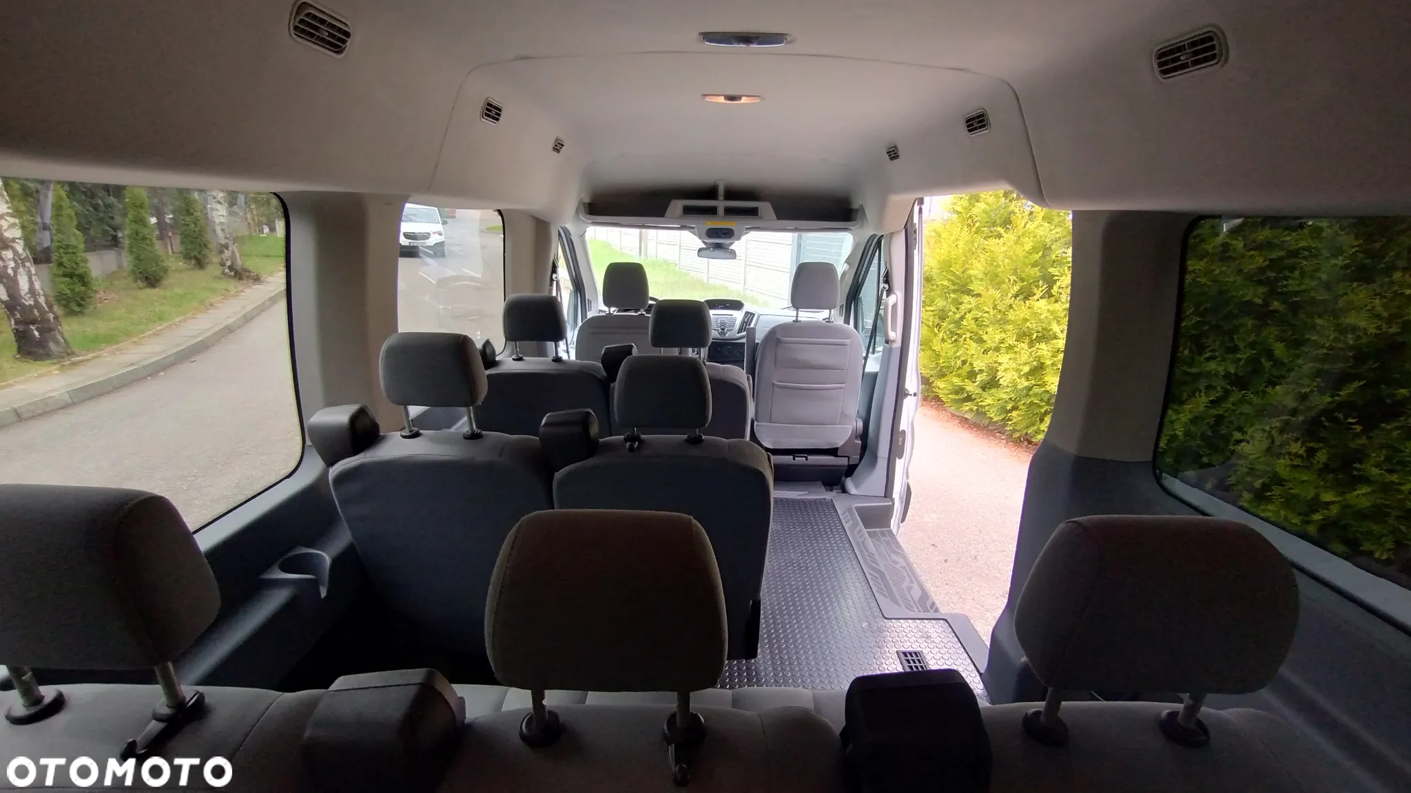 Ford Transit - 10