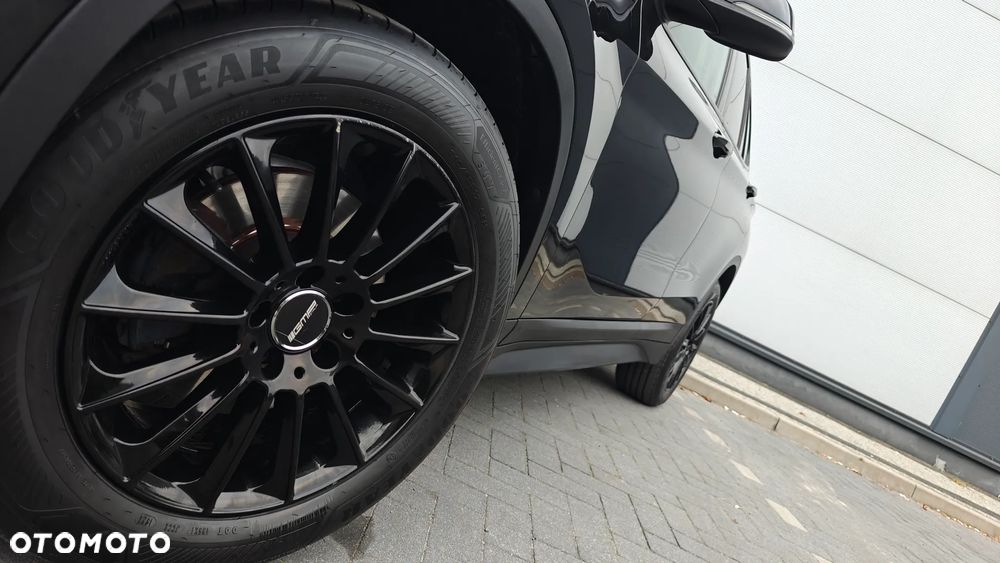 BMW X1 sDrive18i Business Edition - 12
