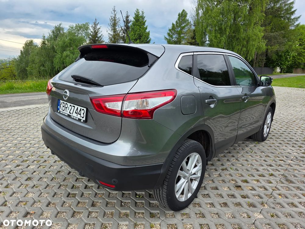 Nissan Qashqai 1.2 DIG-T N-Vision - 4