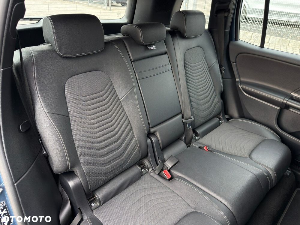 Mercedes-Benz GLB 200 Style 7G-DCT - 24