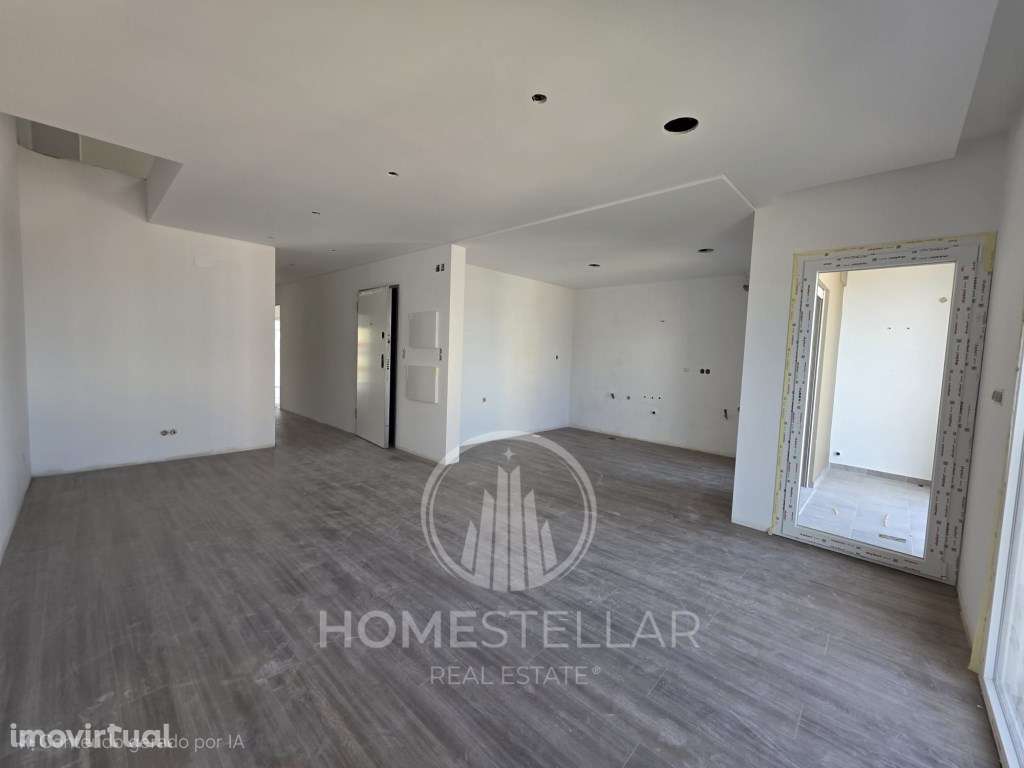 Dúplex T2+1 com Arrecadação - Grande imagem: 2/9