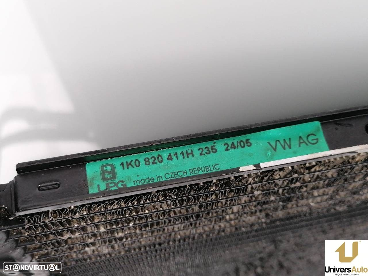 CONDENSADOR / RADIADOR AR CONDICIONADO VOLKSWAGEN GOLF V 2005 -1K0820411H - 2