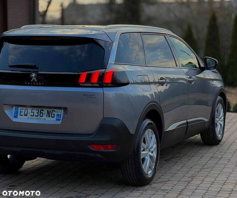Peugeot 5008 - 17
