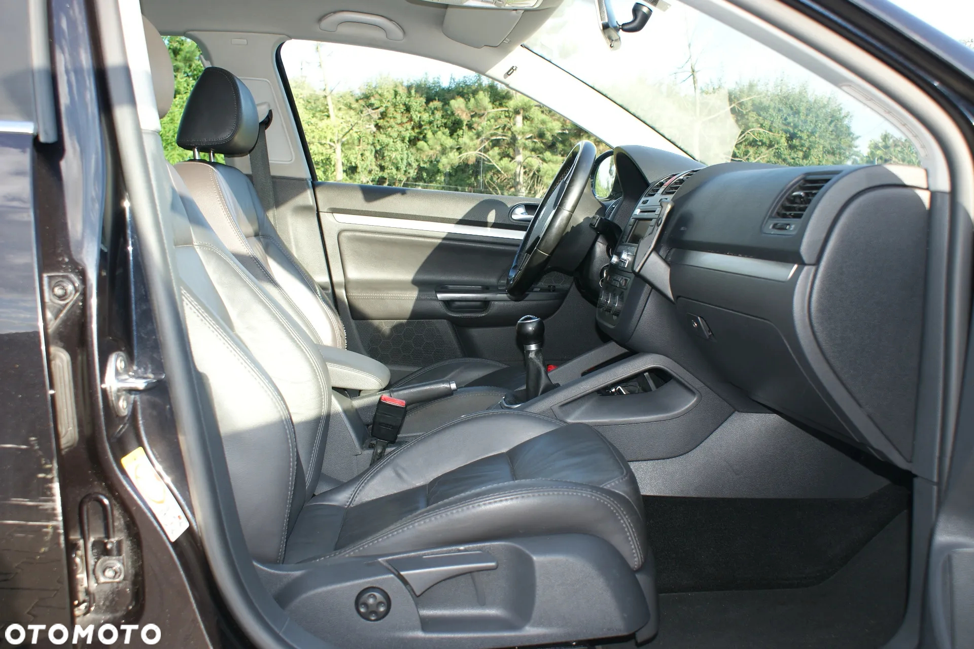 Volkswagen Golf VI 2.0 TDI Highline - 7