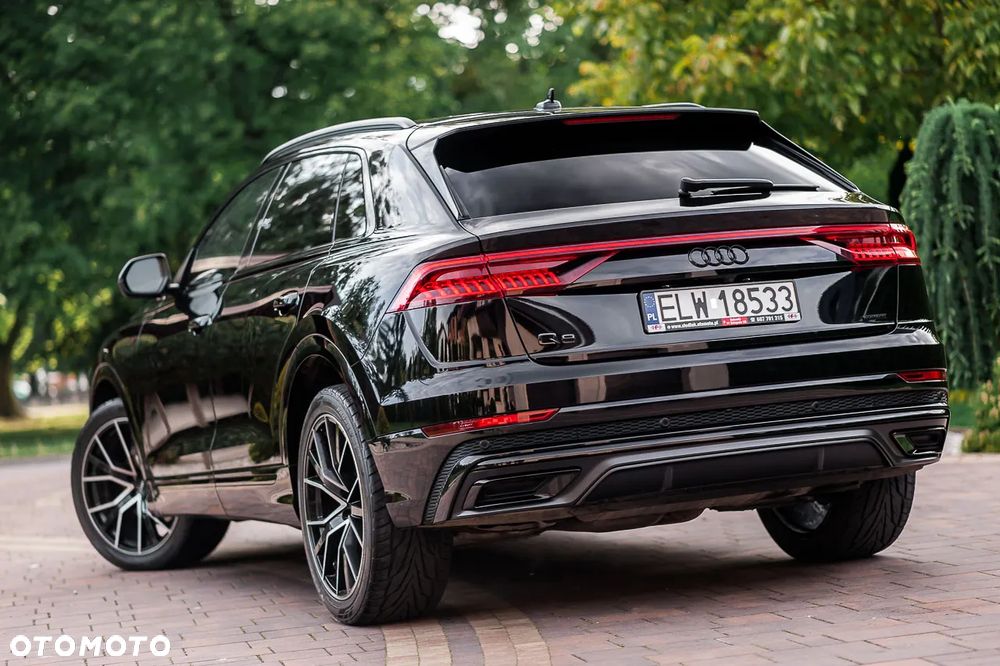 Audi Q8 55 TFSI quattro tiptronic - 5