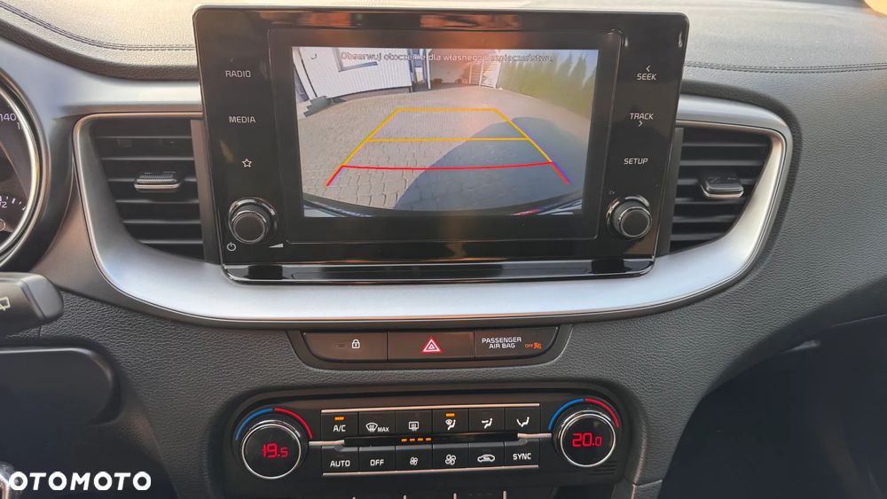 Kia Ceed SW 1.0 T-GDI 100 OPF Attract - 22