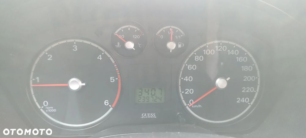 Ford Focus 1.6 TDCi DPF Ambiente - 5