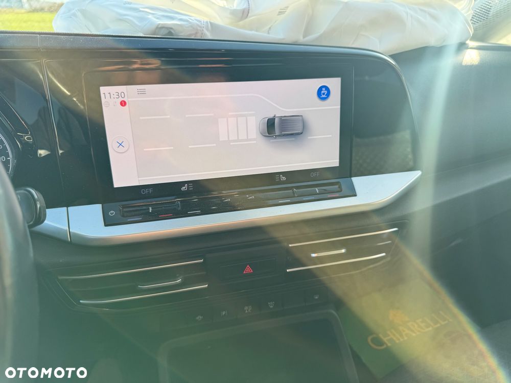 Ford Tourneo Connect 2.0 EcoBlue Allrad TITANIUM - 20