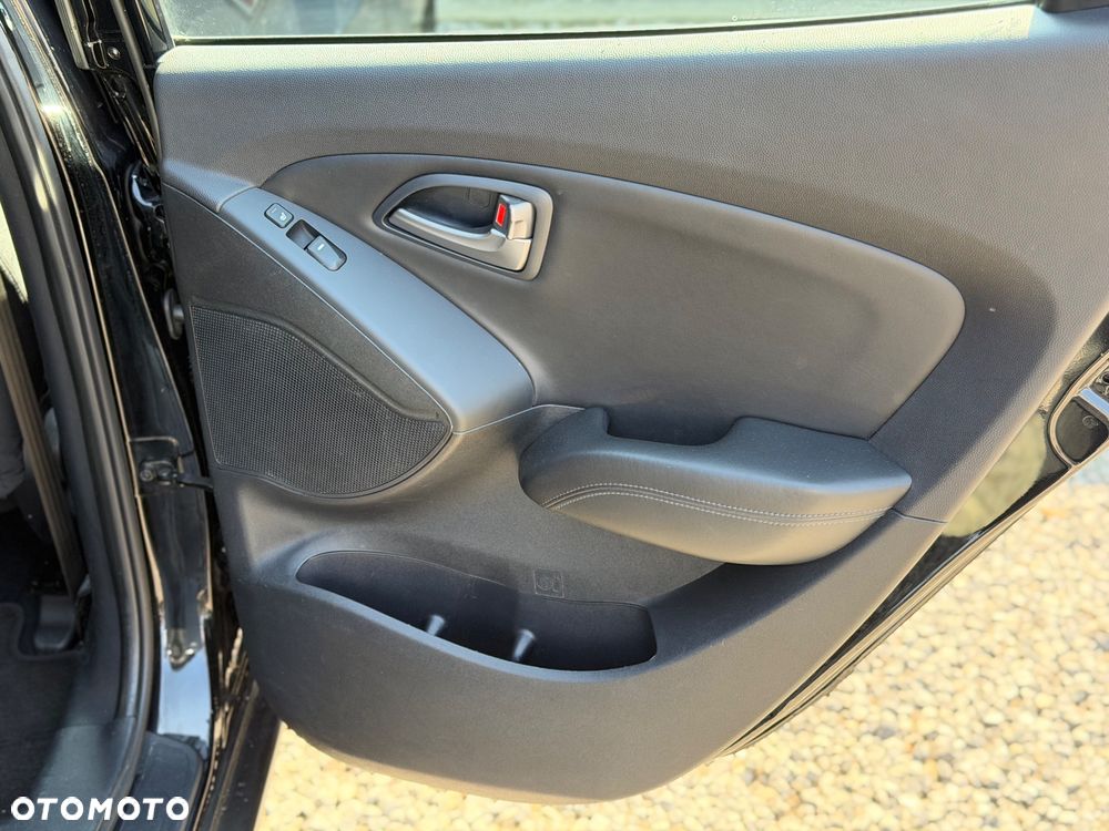 Hyundai ix35 1.6 2WD blue Comfort - 27