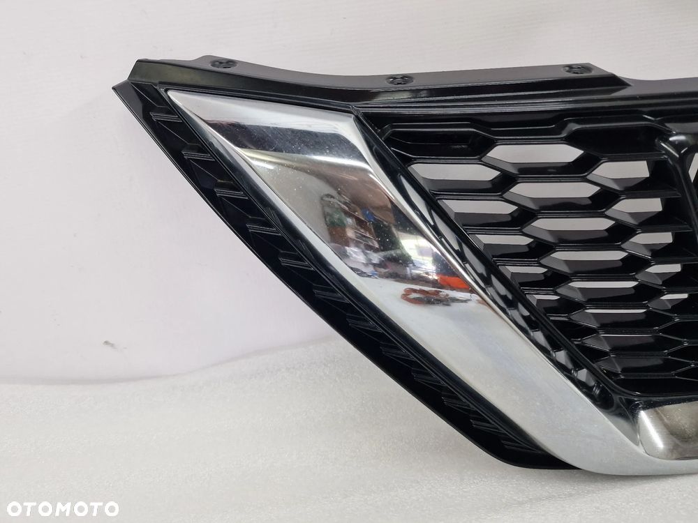 NISSAN QASHQAI 2 II LIFT ATRAPA / GRILL PRZEDNI PRZÓD , NR 62310HV00A / 62310HV00B / 62310HV10A , NR AUKCJI GR349 - 2