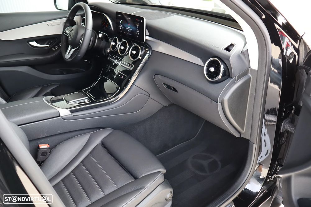 Mercedes-Benz GLC 300 e 4Matic - 13