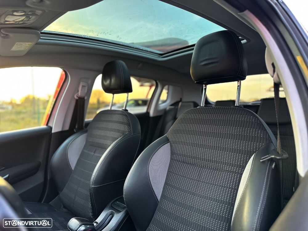 Peugeot 2008 1.6 BlueHDi Active - 14