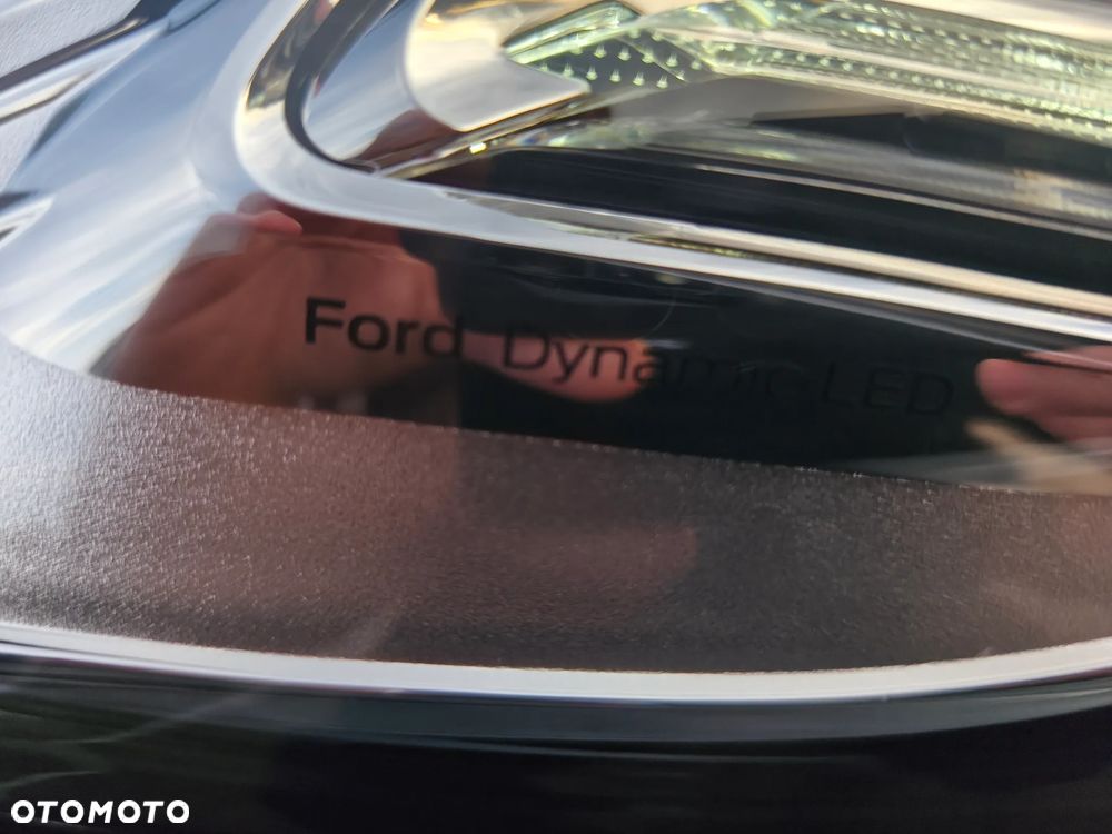 Ford Mondeo 2.0 EcoBlue Titanium - 25