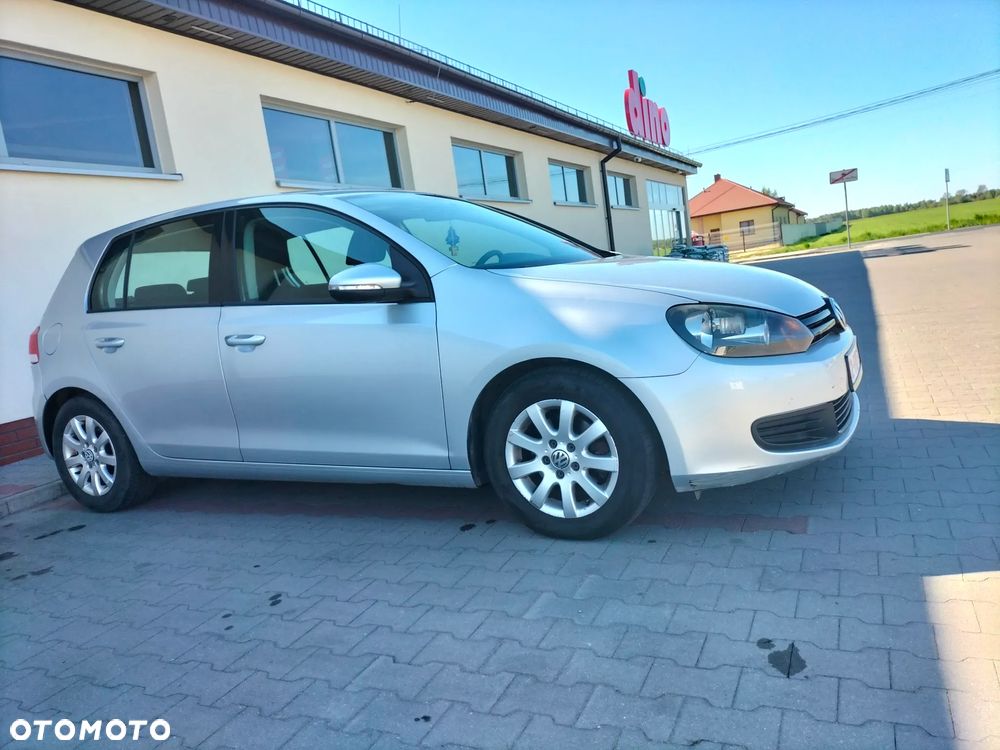 Volkswagen Golf 1.6 TDI DPF BlueMotion - 7