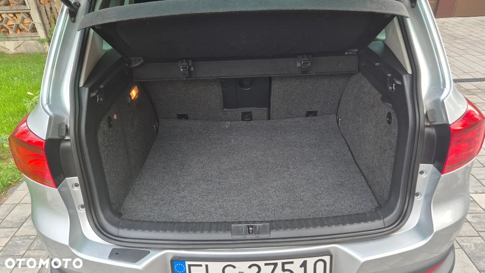 Volkswagen Tiguan - 8