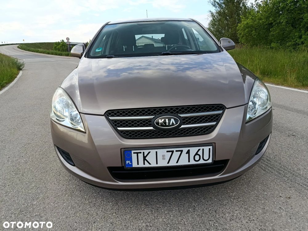 Kia Ceed 1.4 CVVT LX Basis - 13