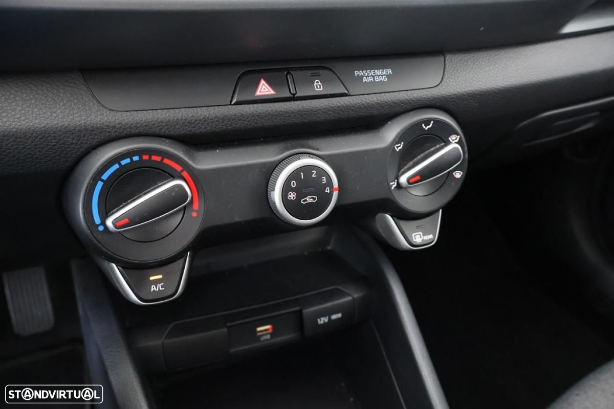 Kia Stonic 1.2 Dynamic - 11