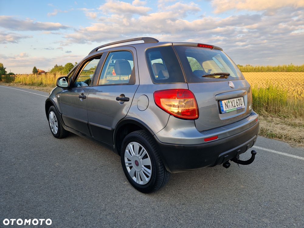 Fiat Sedici - 8