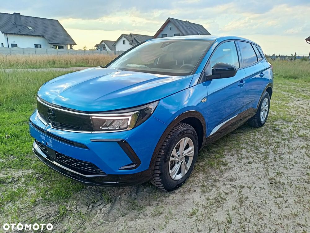 Opel Grandland 1.2 DI Automatik Business Edition - 2