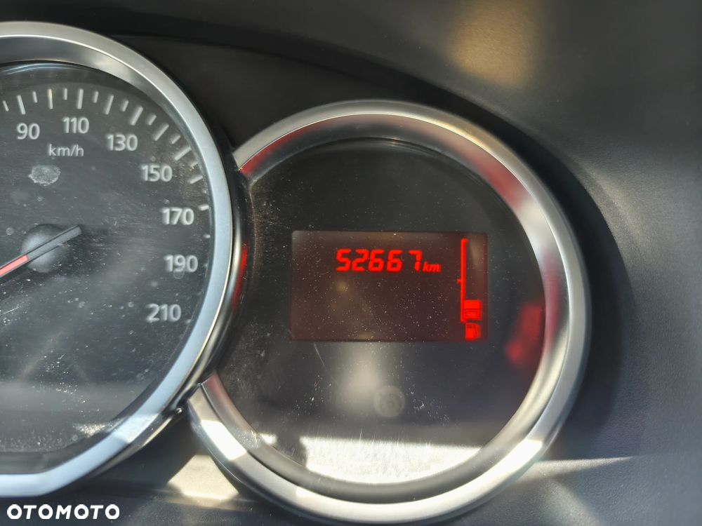Dacia Sandero - 9
