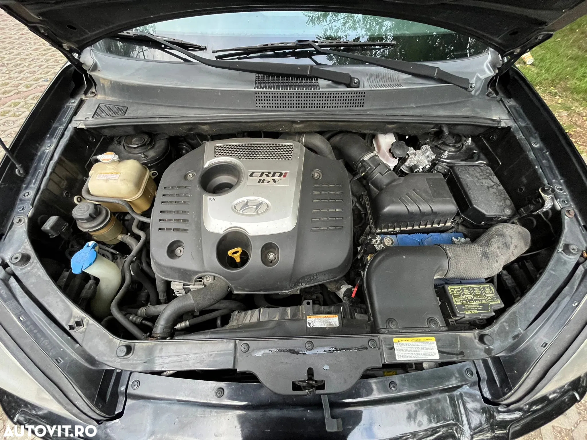 Hyundai Tucson 2.0 CRDI VGT 2WD Automatik GLS - 25