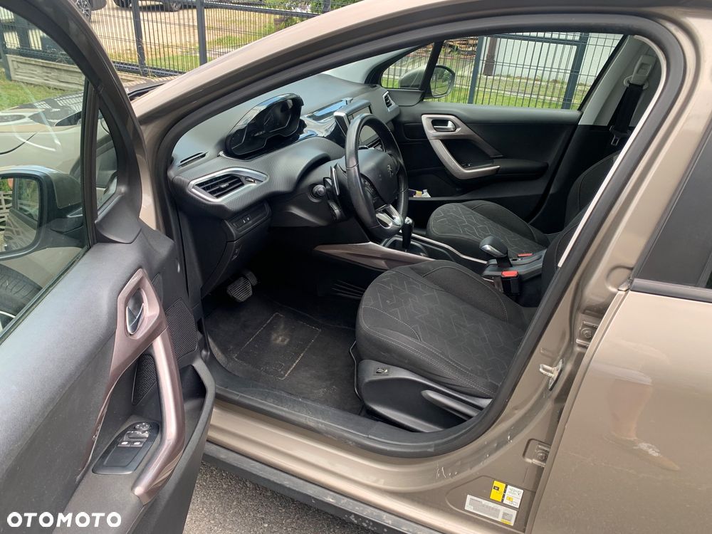 Peugeot 2008 PureTech 82 ETG5 STOP&START Active - 16