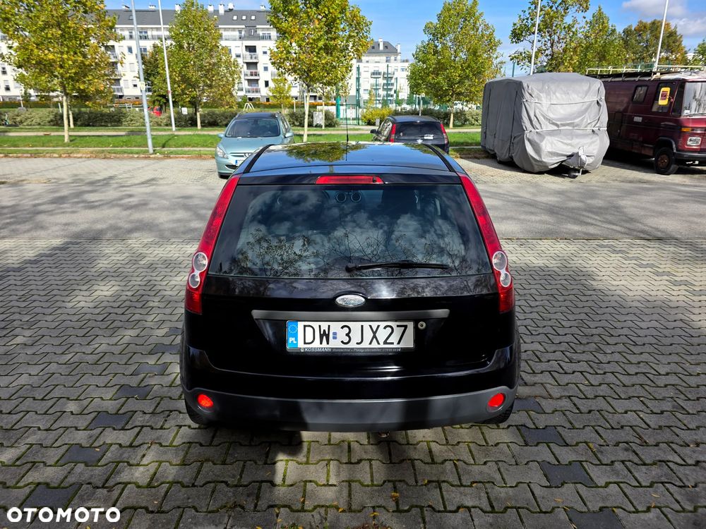 Ford Fiesta 1.25 Ambiente - 5