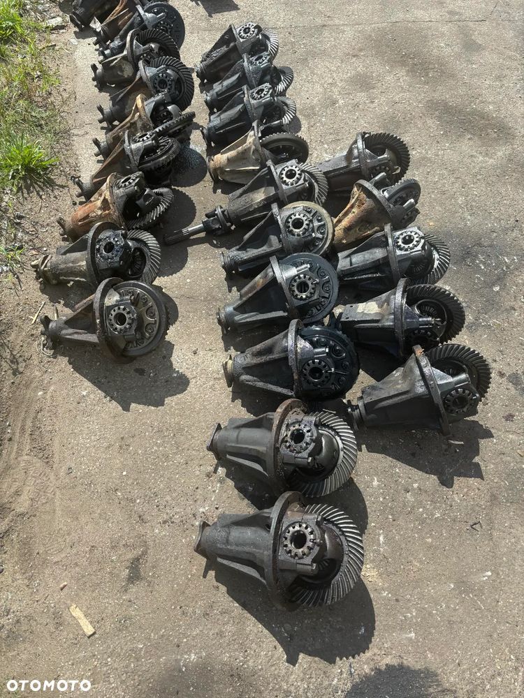 DYFERENCJAŁ DYFER MOST LAND ROVER DISCOVERY 1 I 10 FREZÓW FLANSZA NA 4 ŚRUBY - 1