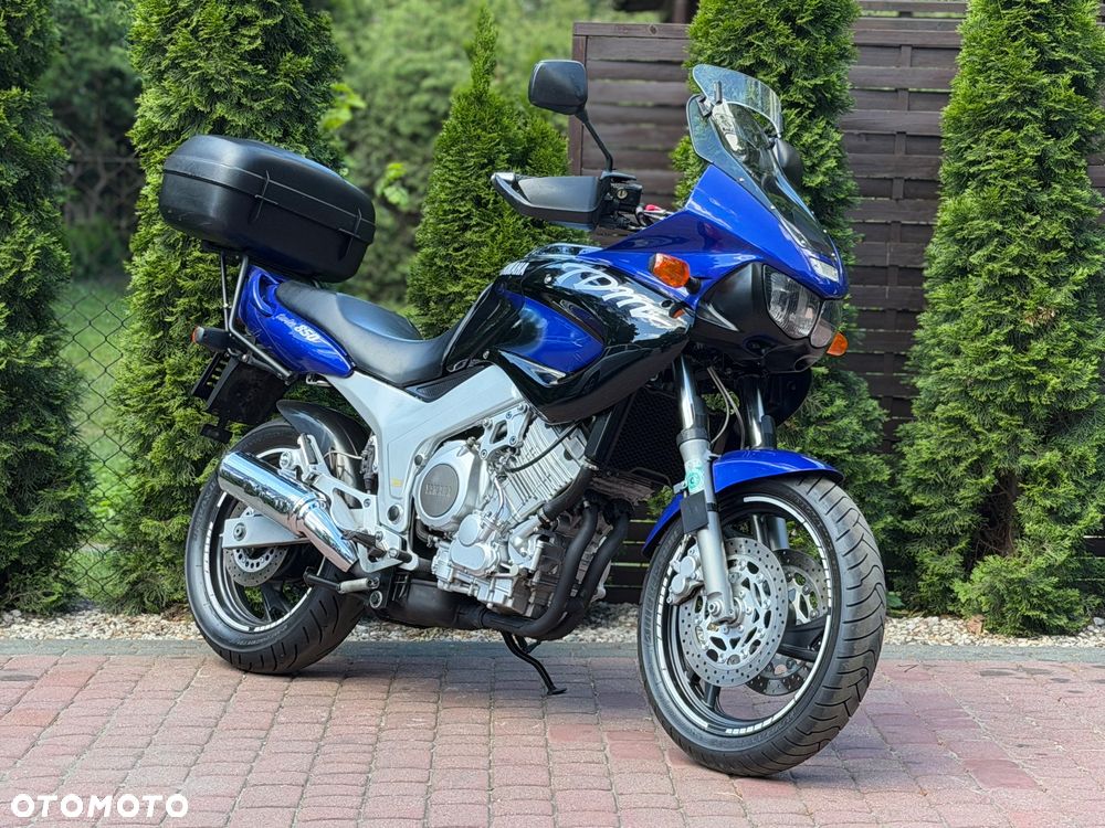 Yamaha TDM - 1