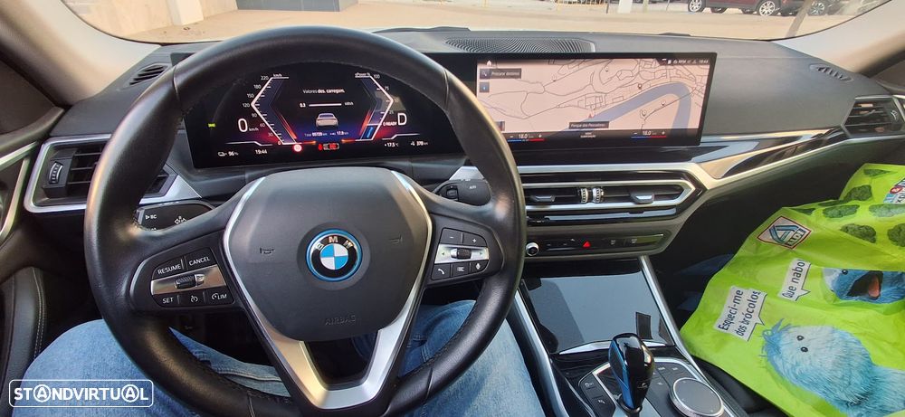 BMW i4 eDrive40 - 15