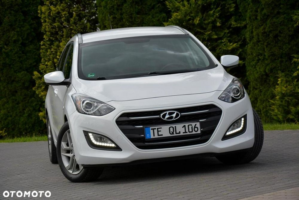 Hyundai i30 1.4 Comfort - 8