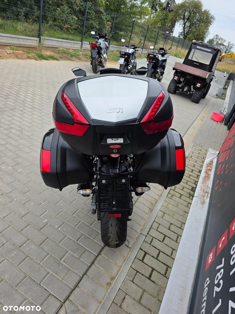 Kawasaki Z - 17