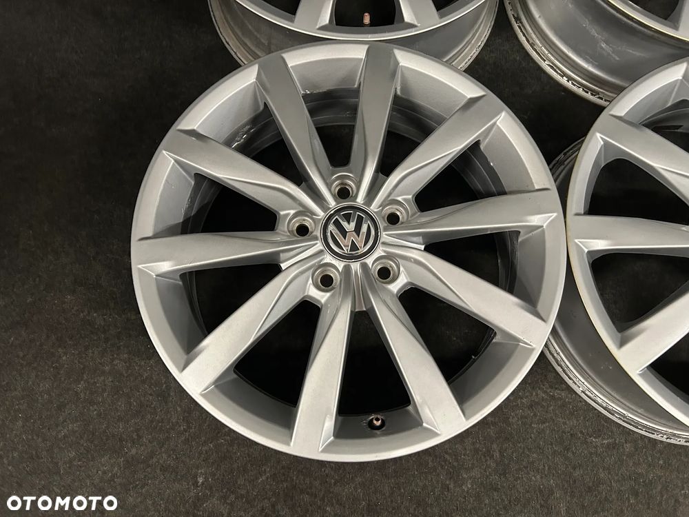 Alufelgi VW Golf 7, 6, 5, Sportsvan, Touran, Caddy 17 cali 5x112 4szt. - 4
