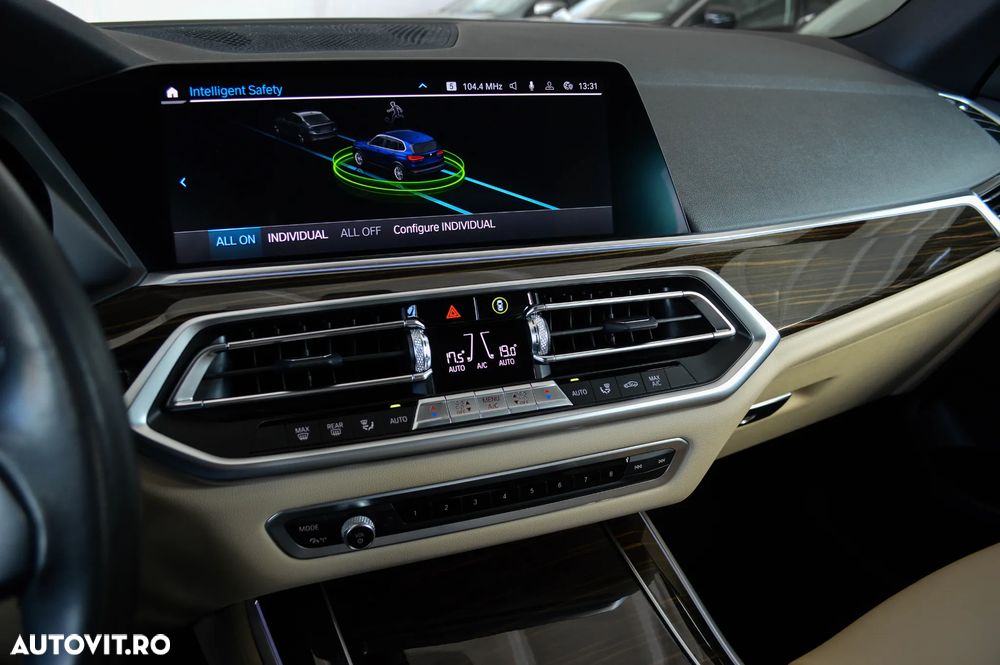 BMW X5 xDrive45e xLine - 9